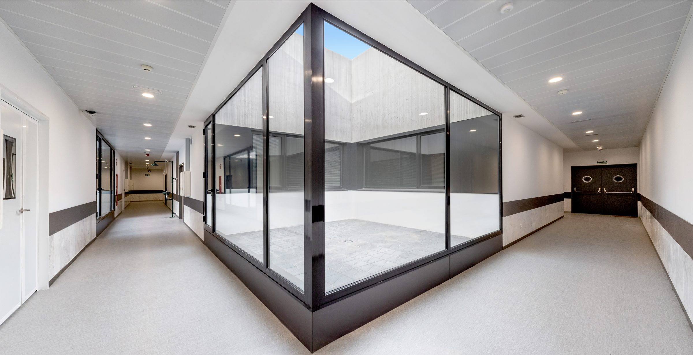 Instituto de Tecnologías Biomédicas en el Campus de Ciencias de la Salud. FASE 1 — imagen 10, sanitarios en La Laguna, Tenerife · VDP Arquitectos