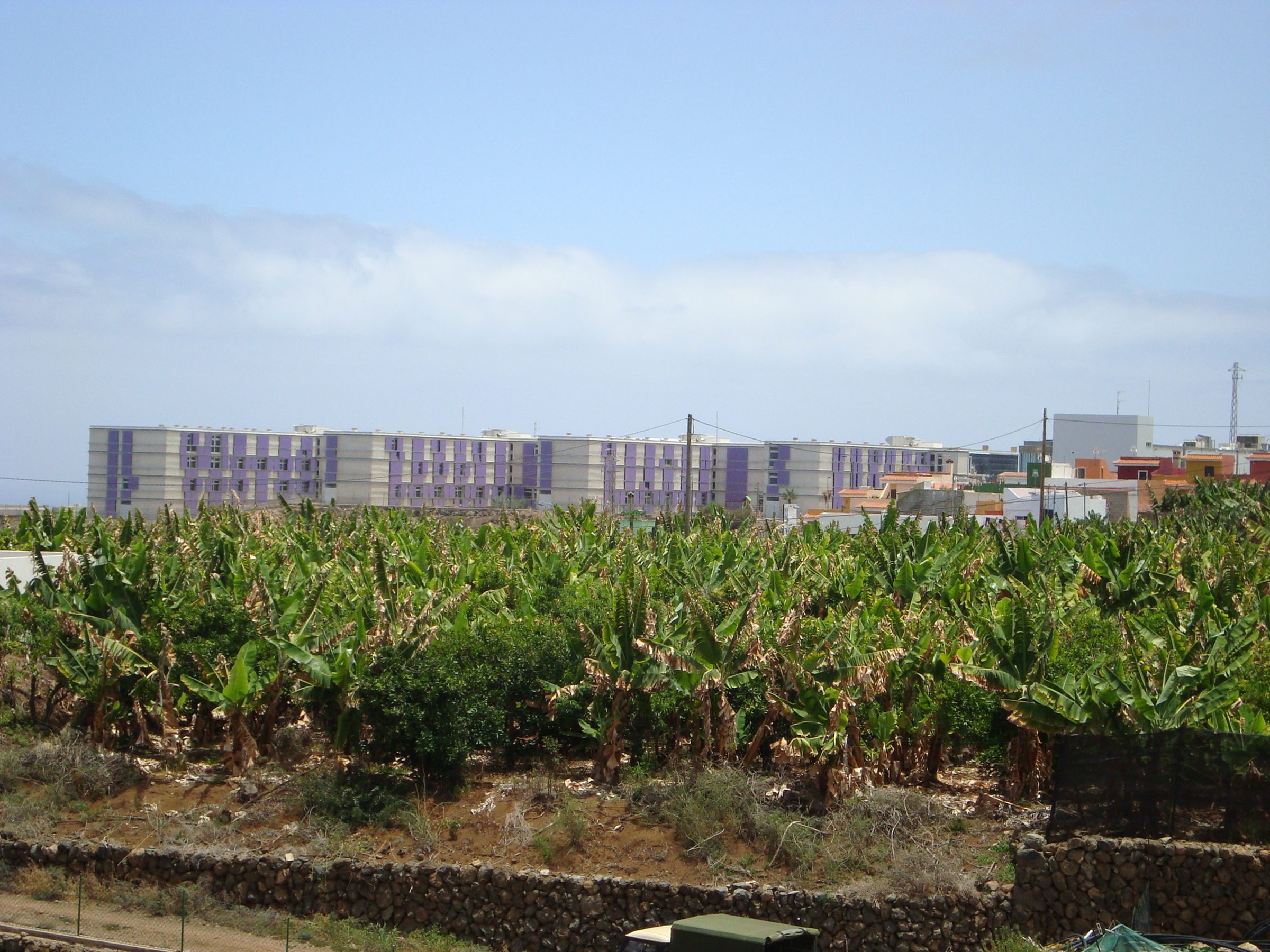 Complejo Hospitalario del Norte de Tenerife — imagen 2, sanitarios en Buen Paso, Icod de Los Vinos, Tenerife · VDP Arquitectos