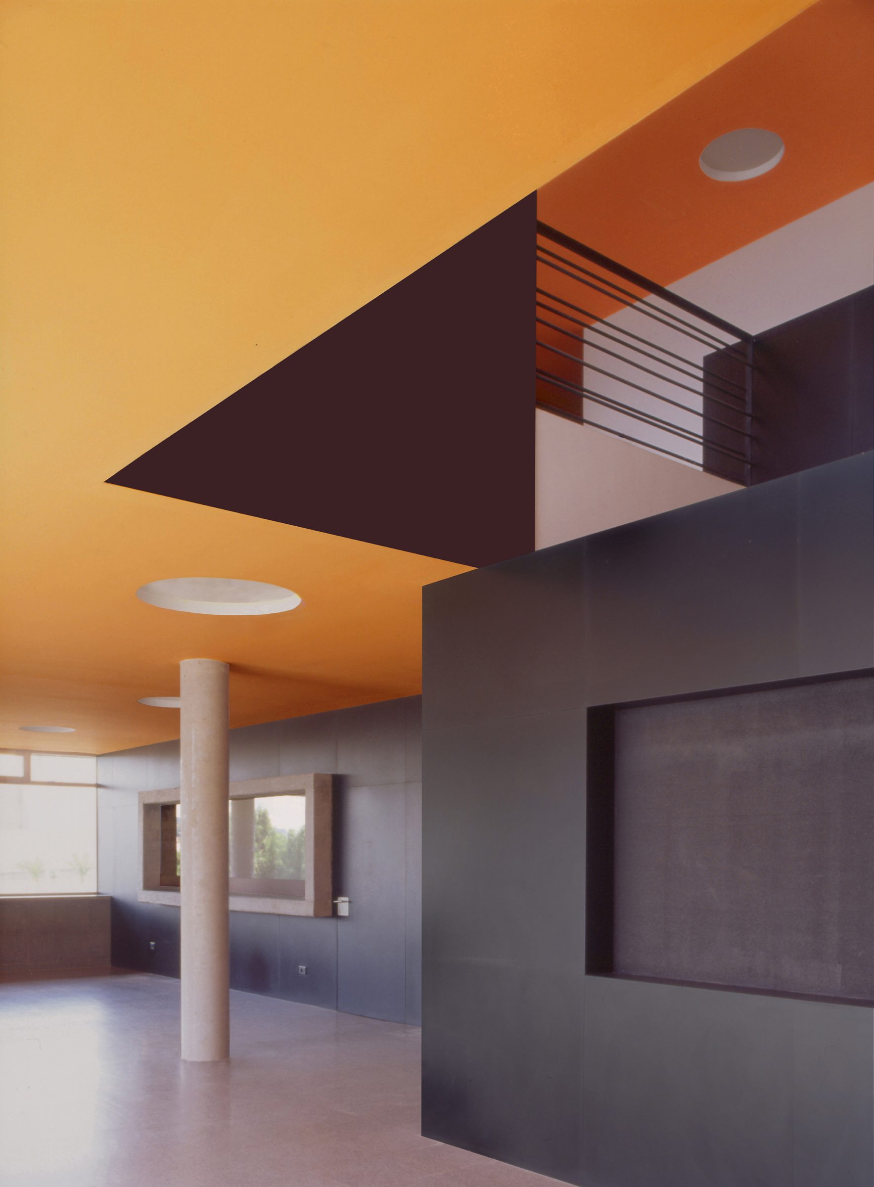 Escuela Oficial de Idiomas — imagen 4, público y cultural en La Verdellada, La Laguna, Tenerife · VDP Arquitectos