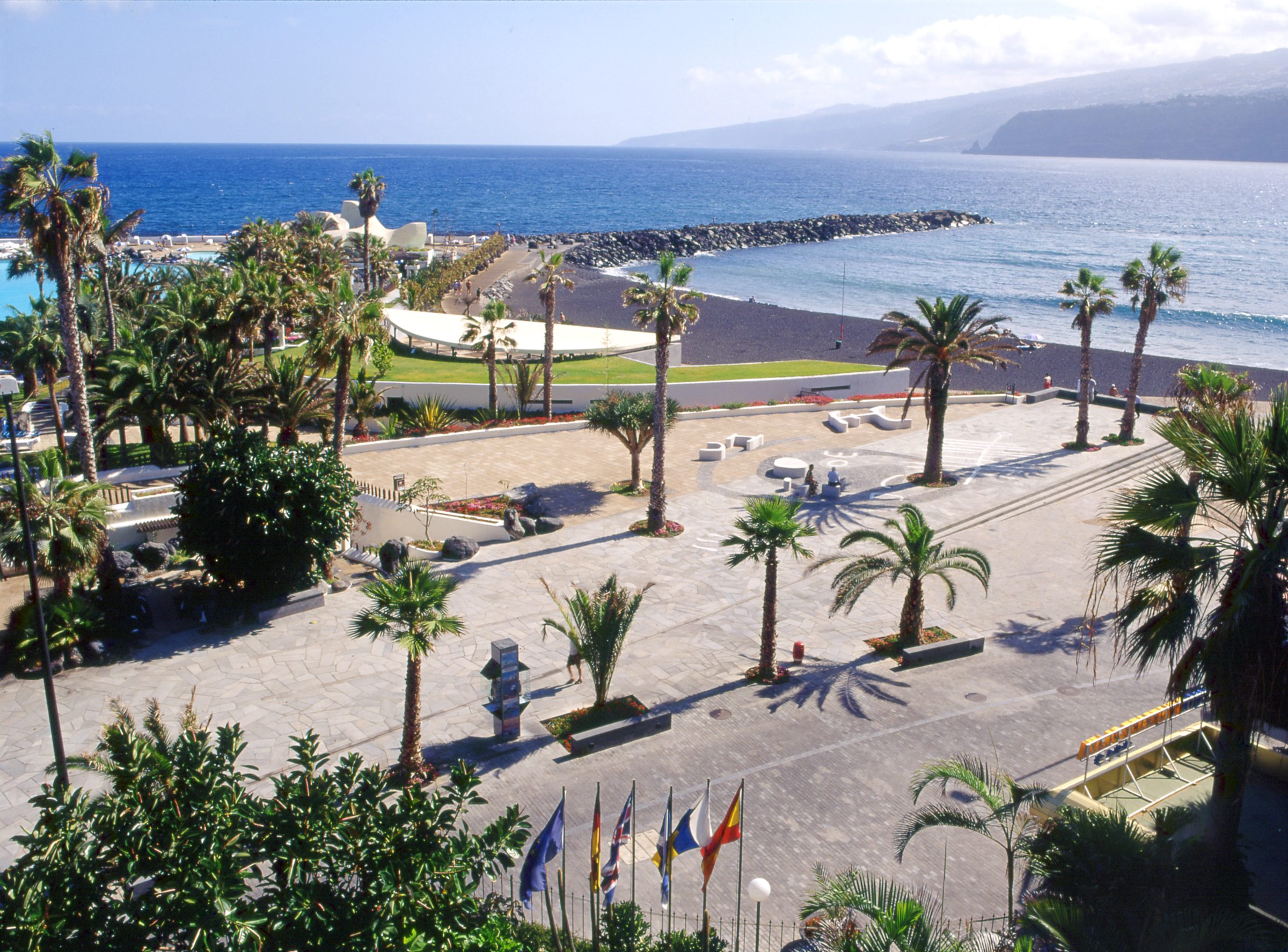 Remodelación del Paseo de Colón — espacios públicos en Puerto de la Cruz, Tenerife · VDP Arquitectos