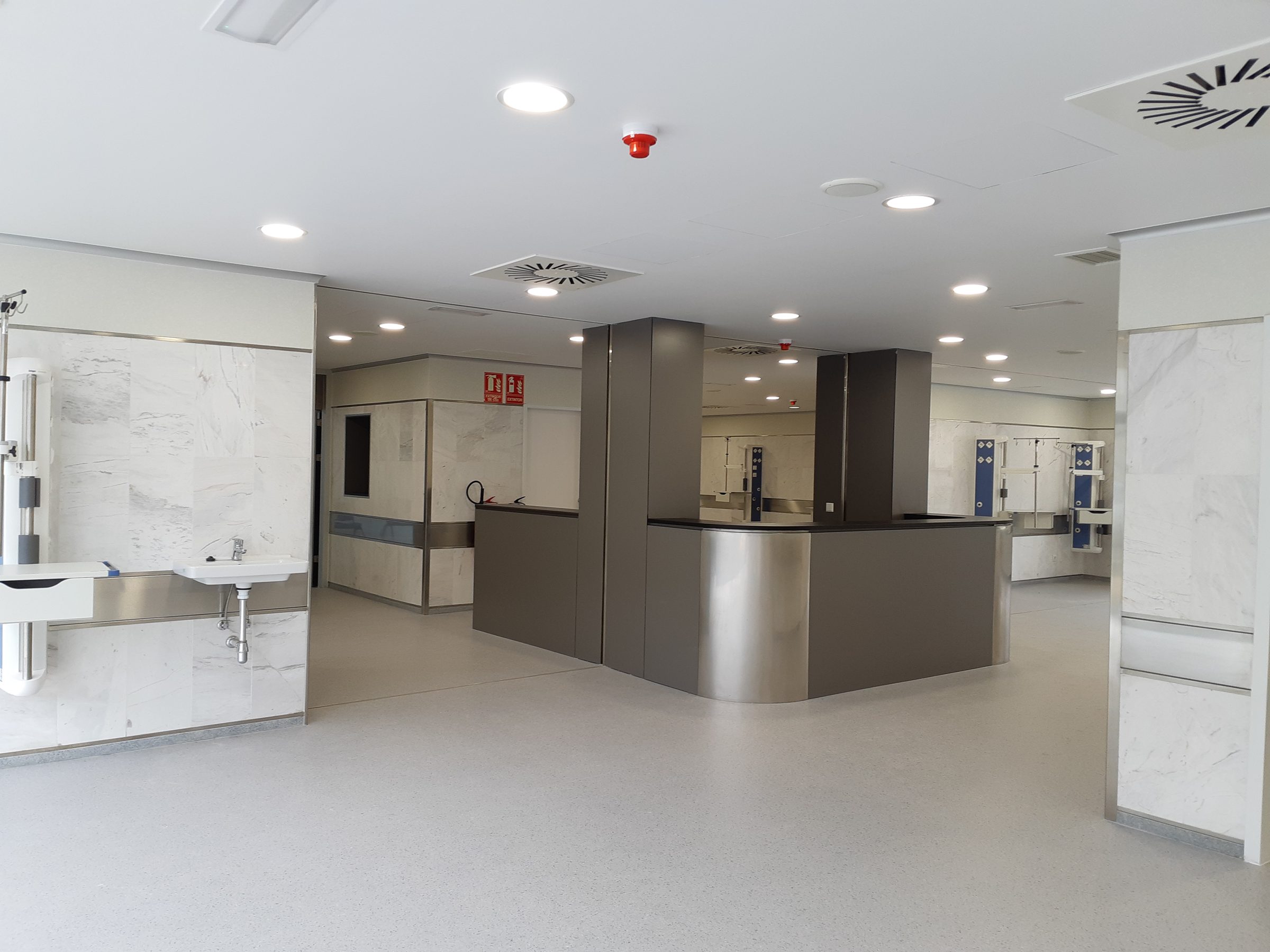 Unidad de Cirugía Mayor Ambulatoria del Hospital del Norte de Tenerife — imagen 3, sanitarios en Icod de los Vinos, Tenerife · VDP Arquitectos