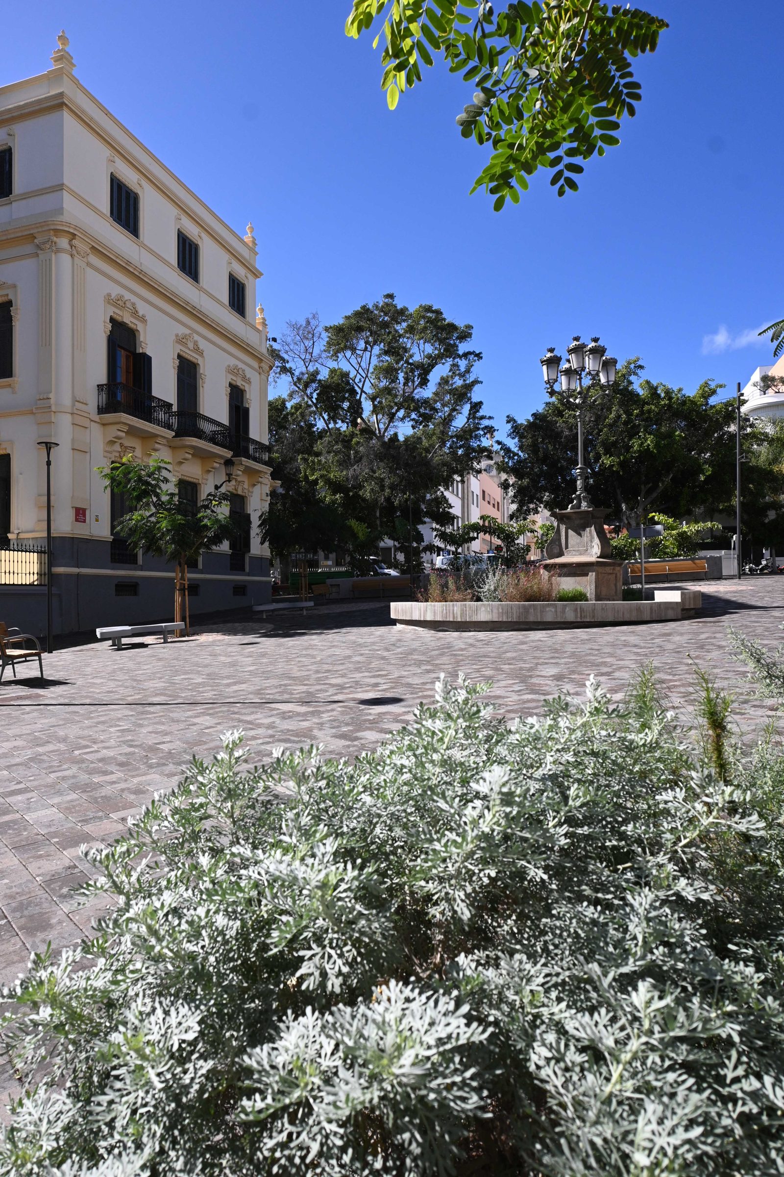 Plaza Milicias de Canarias — imagen 2, espacios públicos en Santa Cruz de Tenerife, Tenerife · VDP Arquitectos