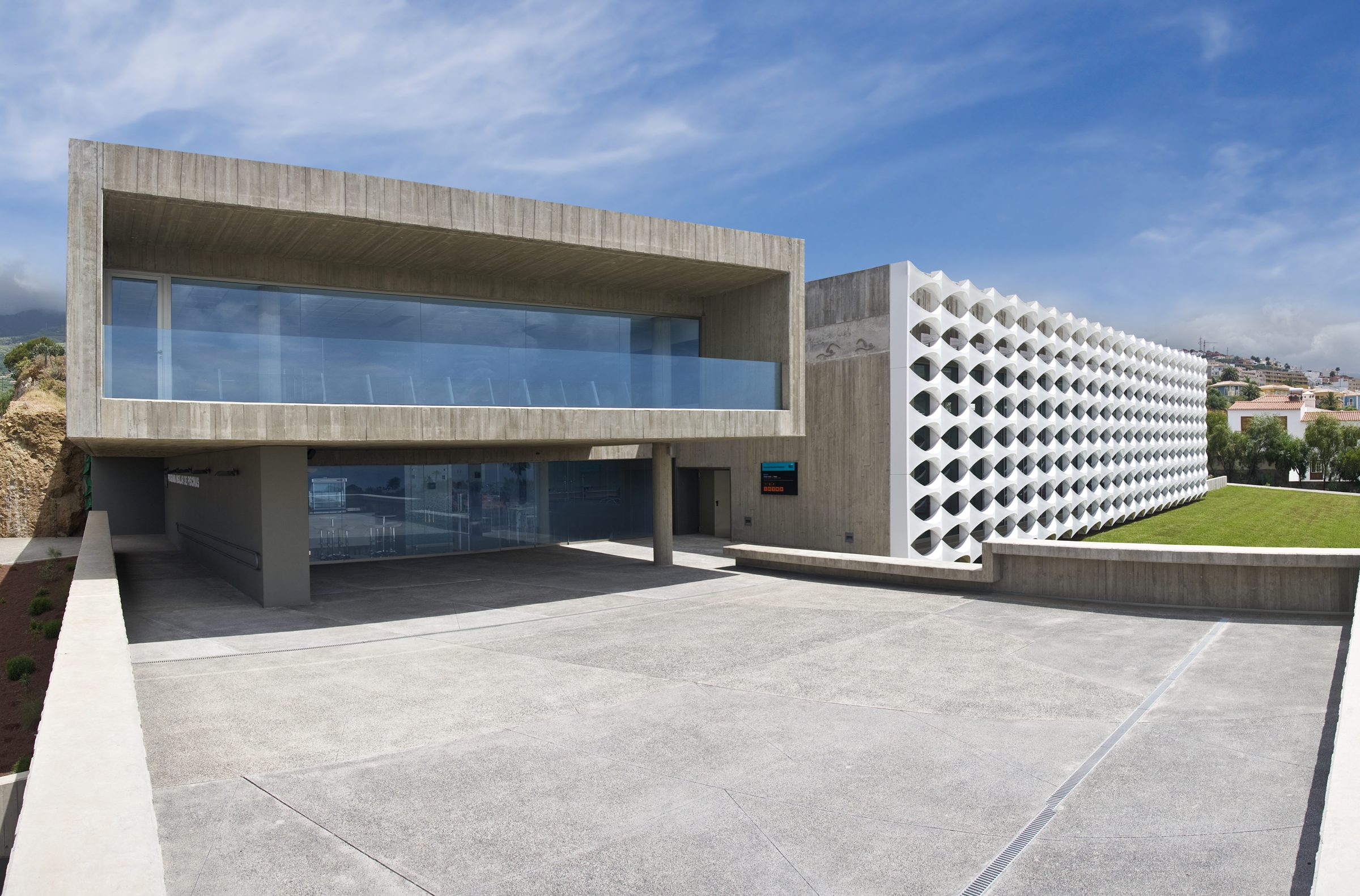 Piscina Cubierta Polivalente — imagen 5, deportivo en Santa Ursula, Tenerife · VDP Arquitectos