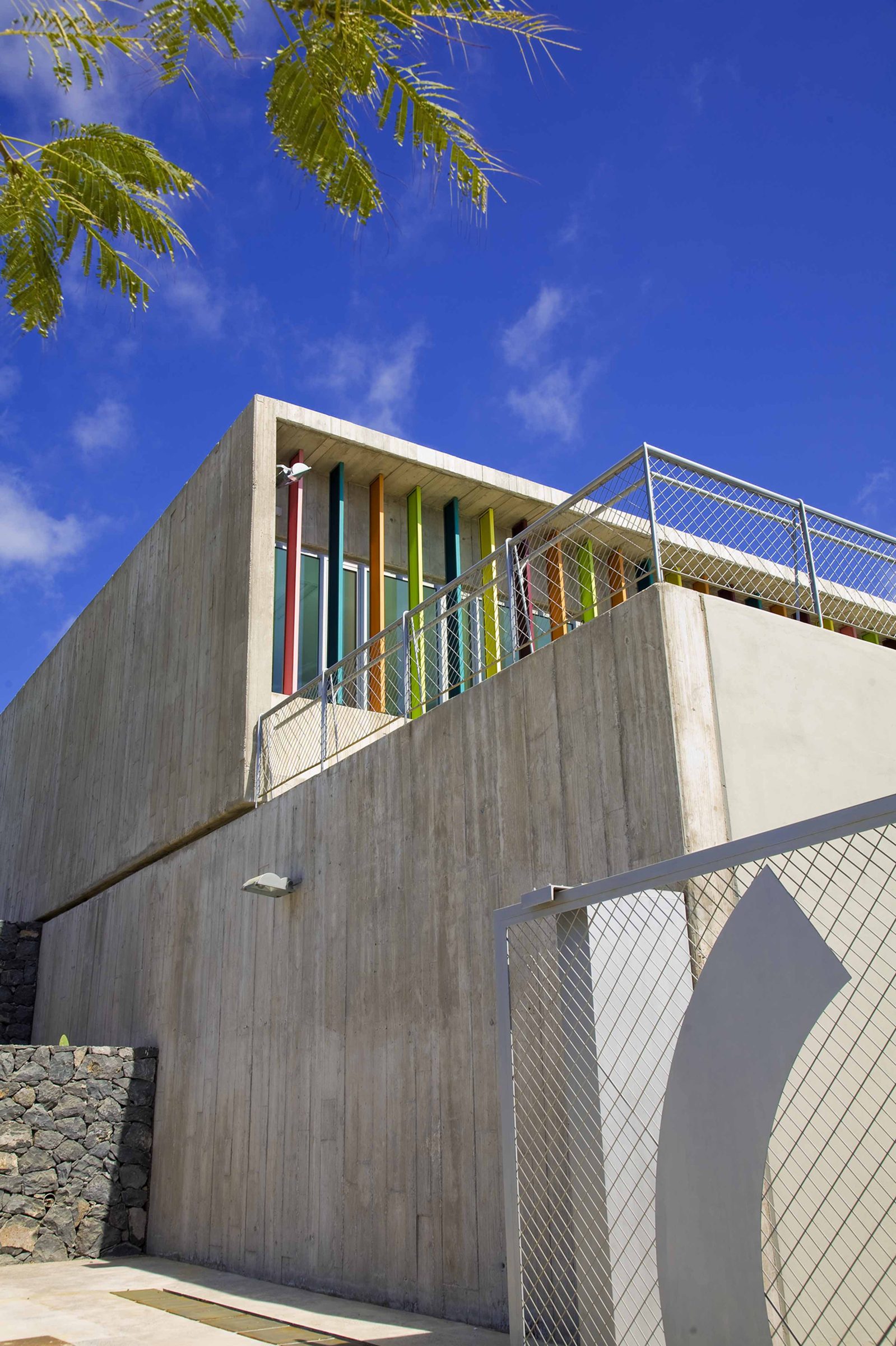 Casa de la Juventud y Teatro — imagen 4, público y cultural en El Rosario, Tenerife · VDP Arquitectos